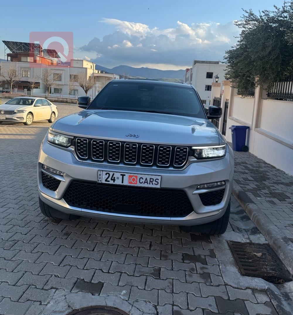 جيب جراند شيروكي